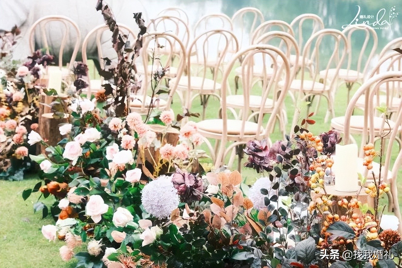 他们在霍格沃茨办了一场婚礼，请来了哈利波特…