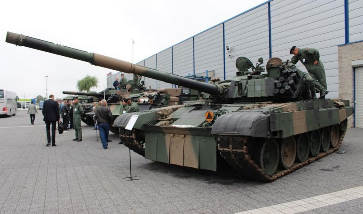 波兰签约美国军购合同,波兰签署防务协议