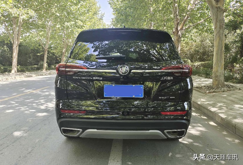 别克昂科威1.5裸车价格,开了5年的别克昂科威值得买吗