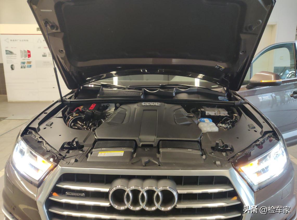 曾经的奥迪q7加价,奥迪q72022款55tfsi运动型落地价