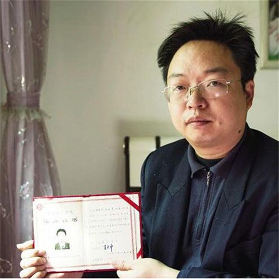 清华大学生张晓勇现状,清华毕业做保安的张晓勇