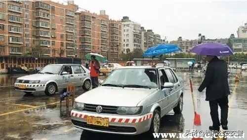科目二下雨天考试影响有多大,科目二暴雨天考试有影响吗