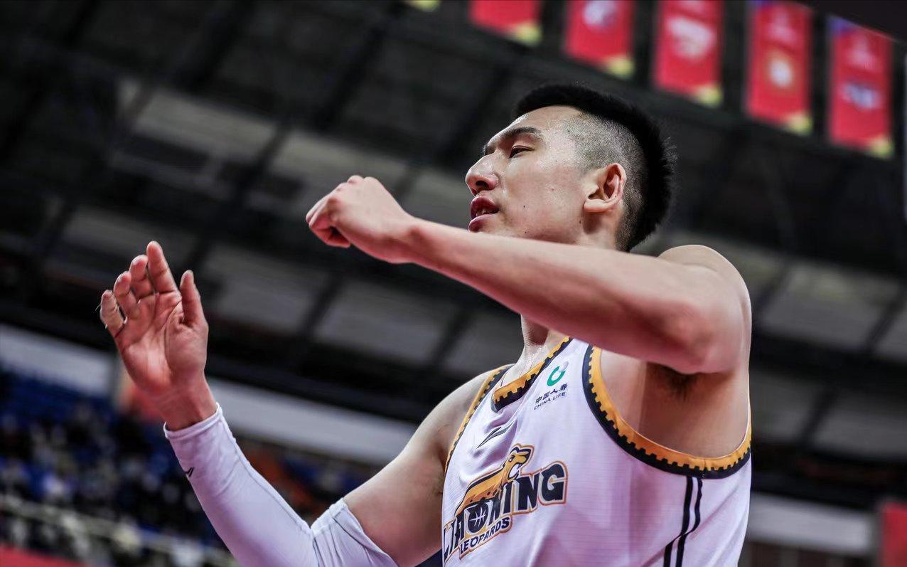 12+9+8！11+12！锋线双子星扛大旗，成辽篮未来，为争冠重要保障