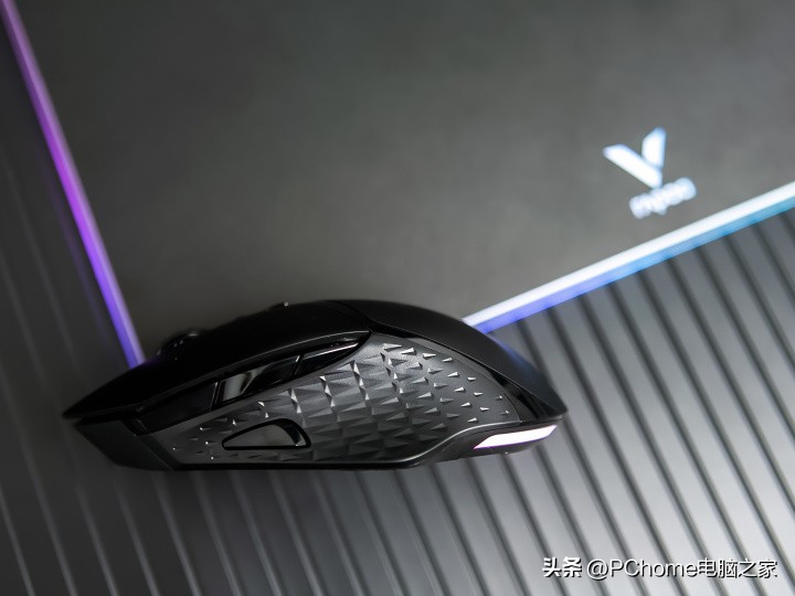 雷柏双模无线充电rgb游戏鼠标上市,一款随心所欲的高效鼠标雷柏v330
