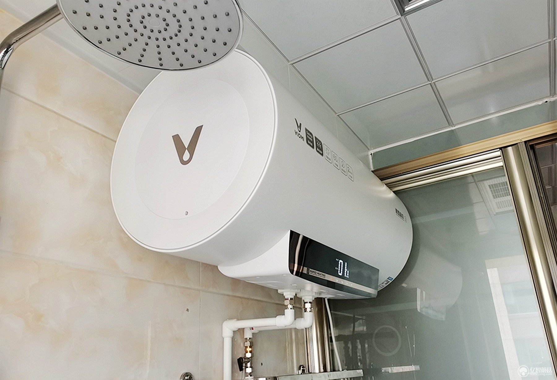 热水器关电源还是拔插头,热水器的插头平常需要拔吗