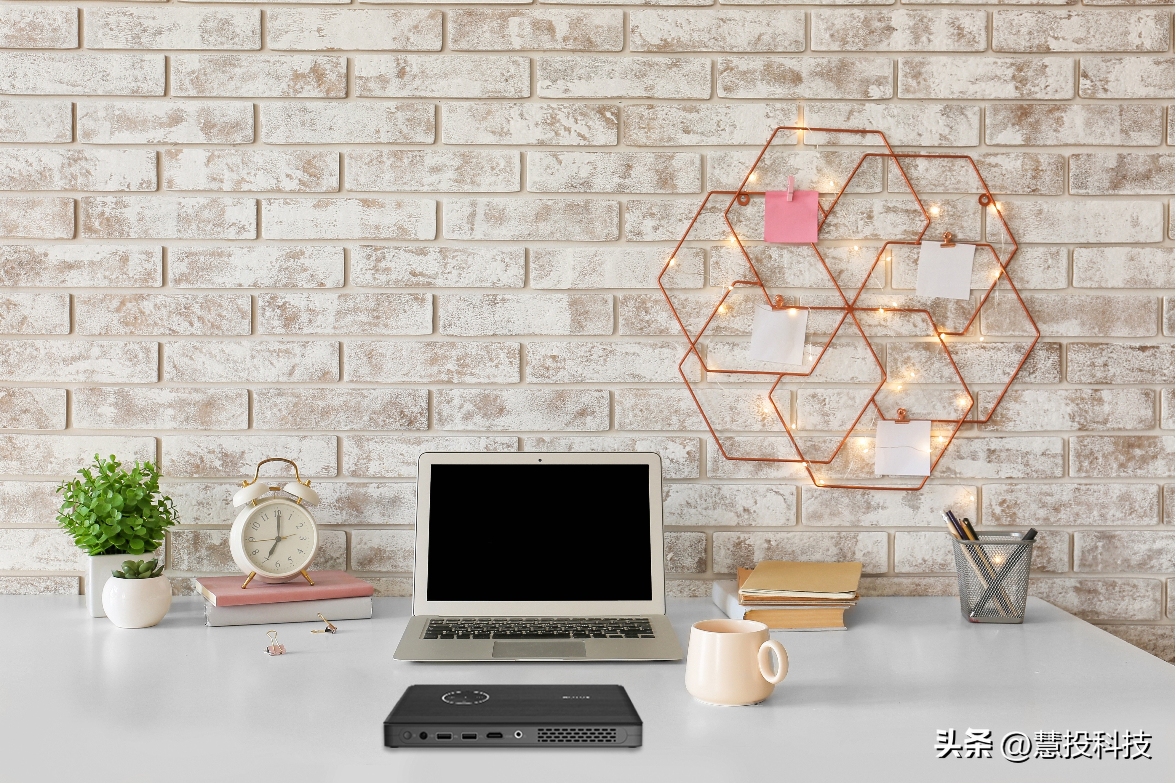 商务投影仪和家用投影仪区别,低价办公投影仪推荐哪款