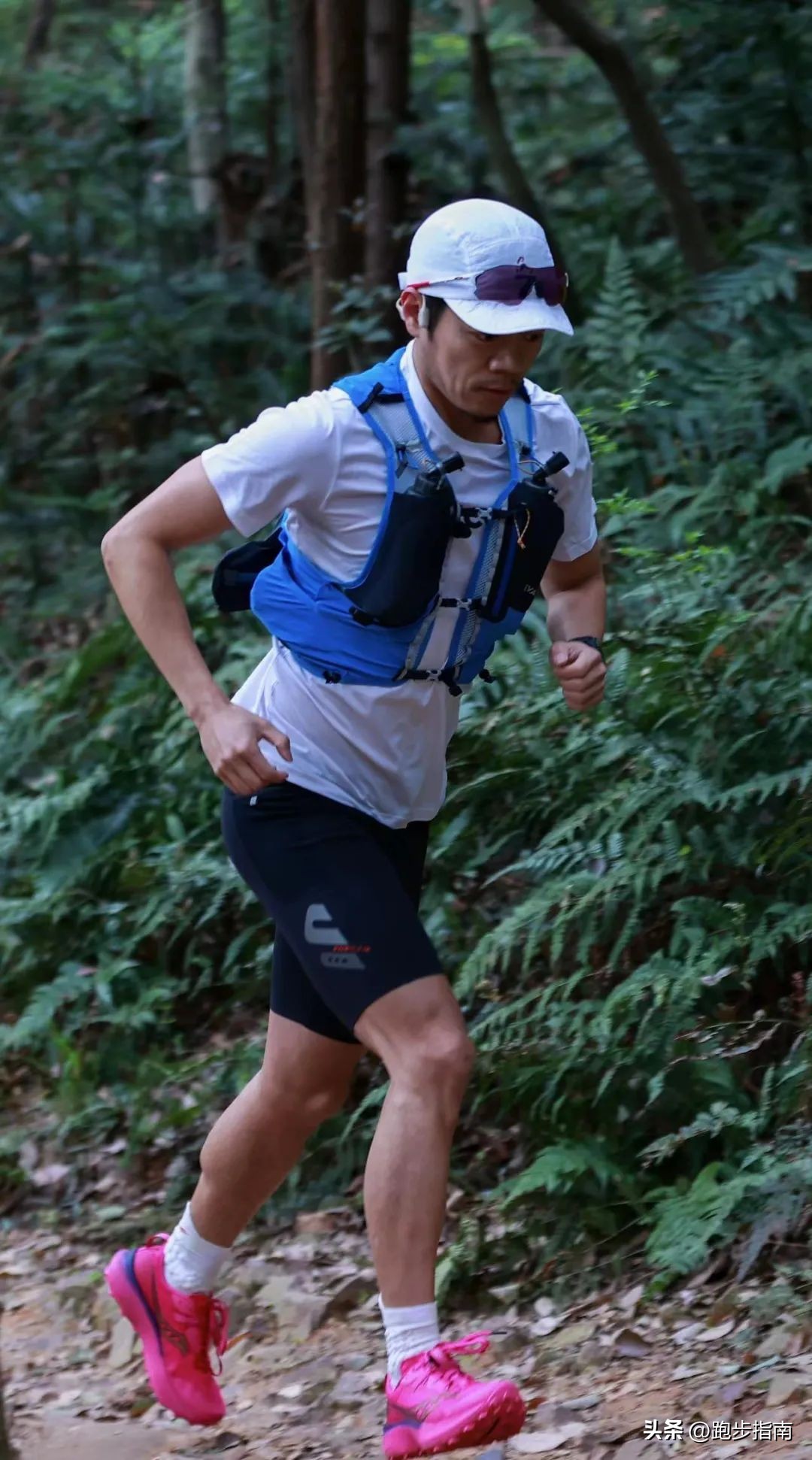 越野跑背包迪卡侬,迪卡侬越野背包容量