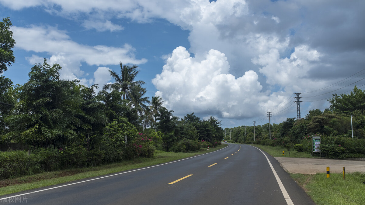 自驾哪里最好玩中国十大自驾游,自驾游5大经典路线自驾游攻略