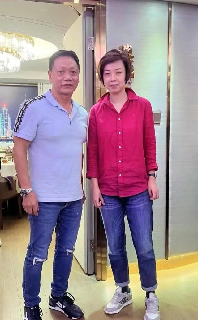 体育明星张怡宁,体育健儿李宁