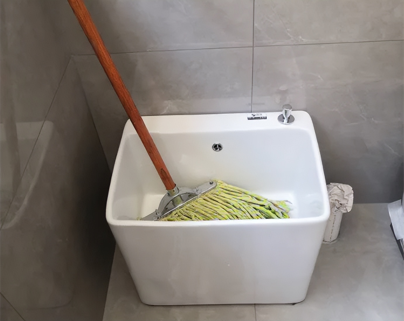 现在都还安拖把池吗,现在还有人装拖把池吗