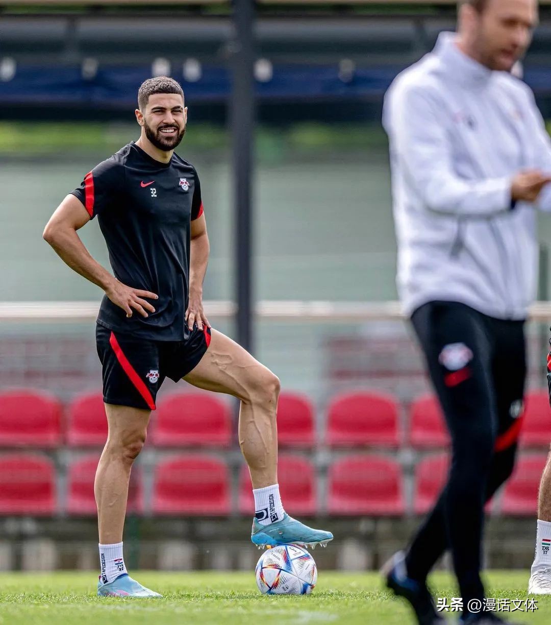 世界足坛十大年轻中卫,世界杯十大中卫排名