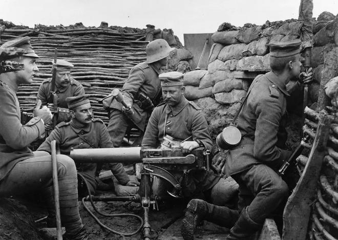 罗勃.韦恩导演用一部黑白电影,开创了德国表现主义电影的先河