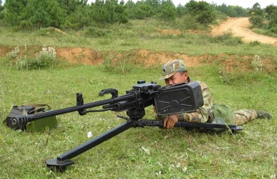 解放军新型5.8毫米机枪,俄式新型7.62毫米机枪