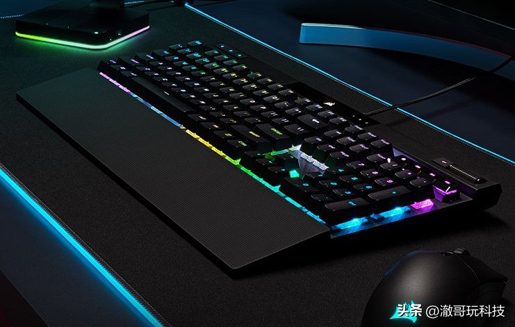 机械键盘樱桃轴和国产有什么区别,为什么现在都不推荐樱桃轴键盘