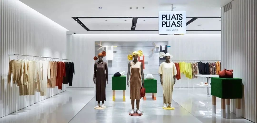 日本设计师三宅一生经典语录,日本顶级三宅一生设计