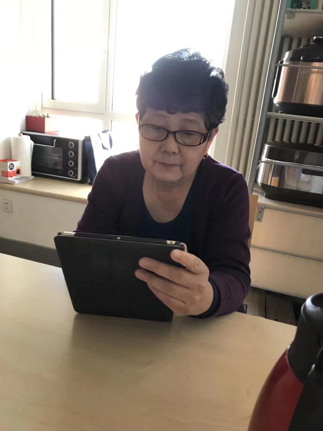 文怡姐的“0”体验感母亲节……我怎么觉得跟她自己脱不了干系呢~