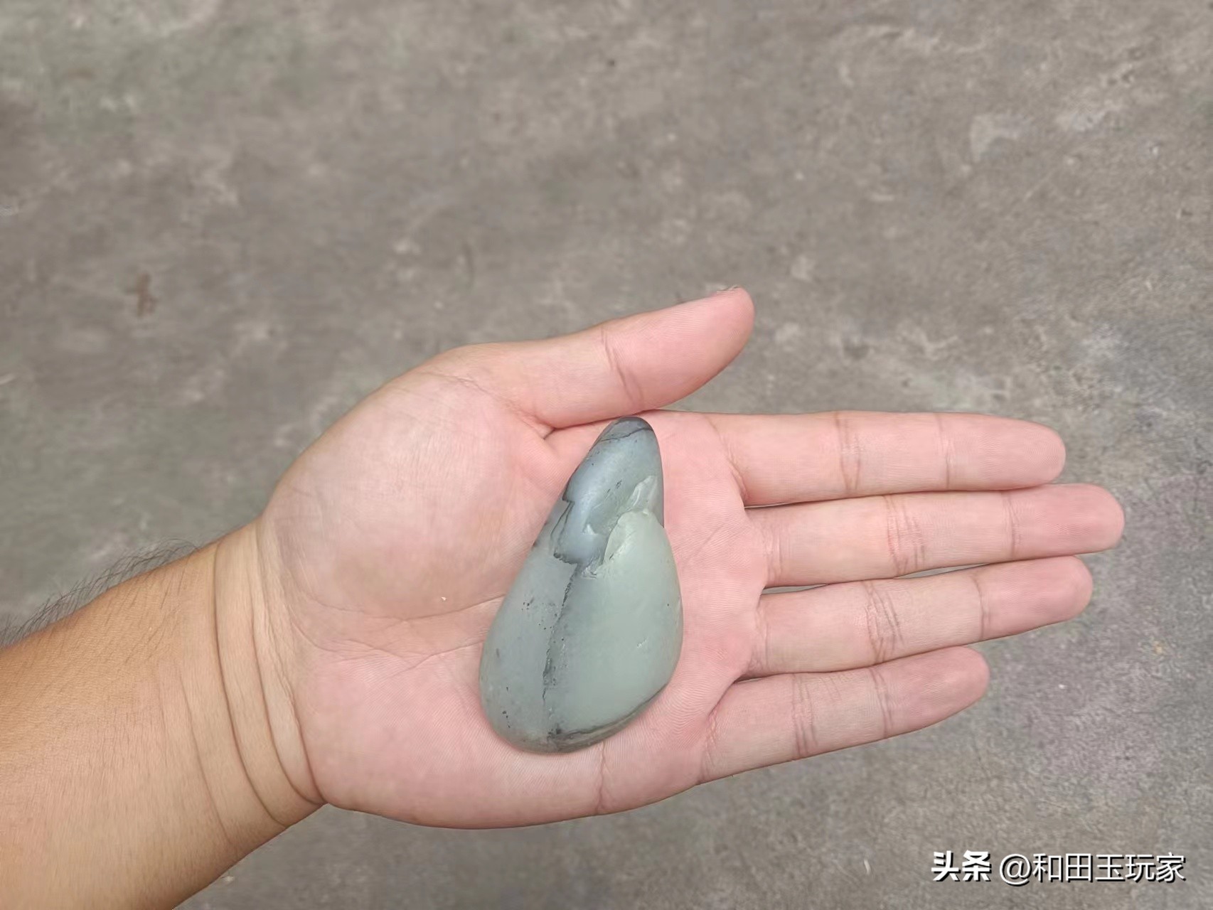 华章和田玉吧，黄沙漫天遮星辰，可叹逐利变沉沦。吧主原创。