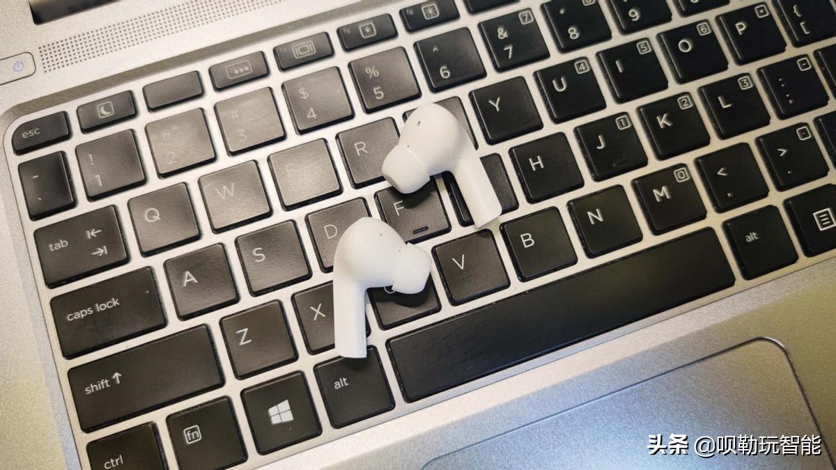 超高性价比蓝牙耳机可无线充,超性价比蓝牙耳机推荐