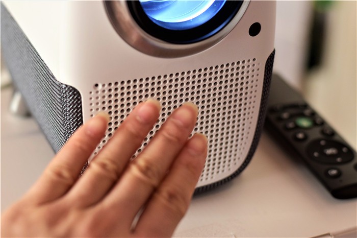 泰捷weboxt1投影仪评测视频,泰捷weboxt1s投影仪隐藏功能