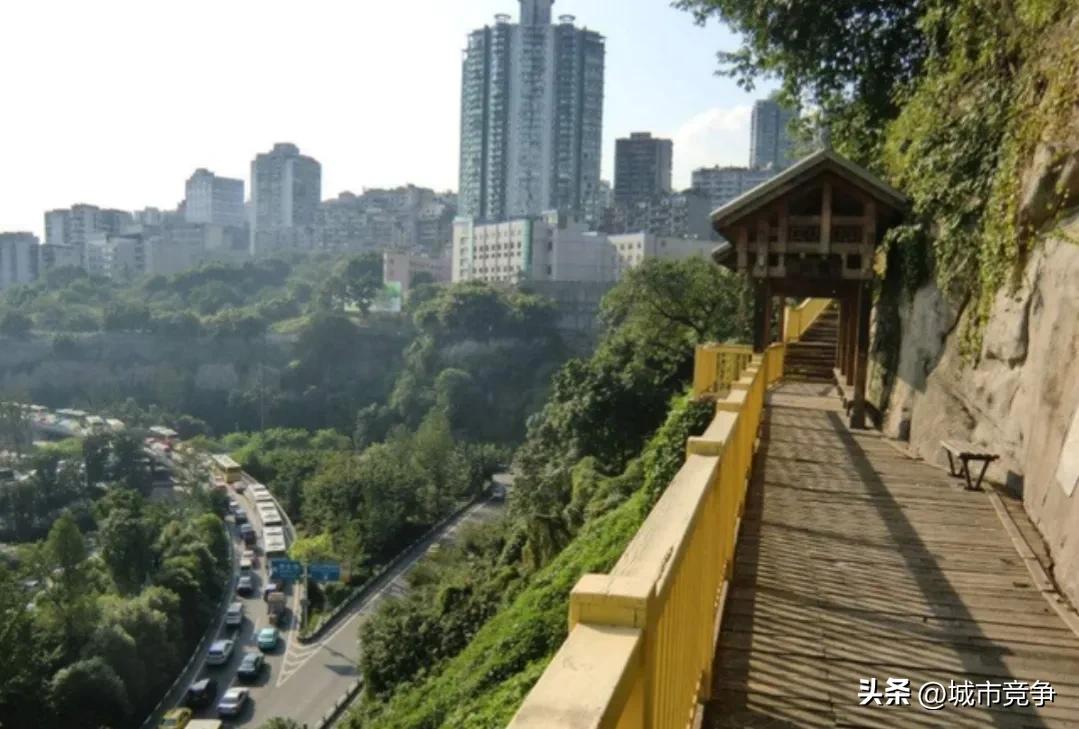 成都重庆旅游,成都怎么评价重庆