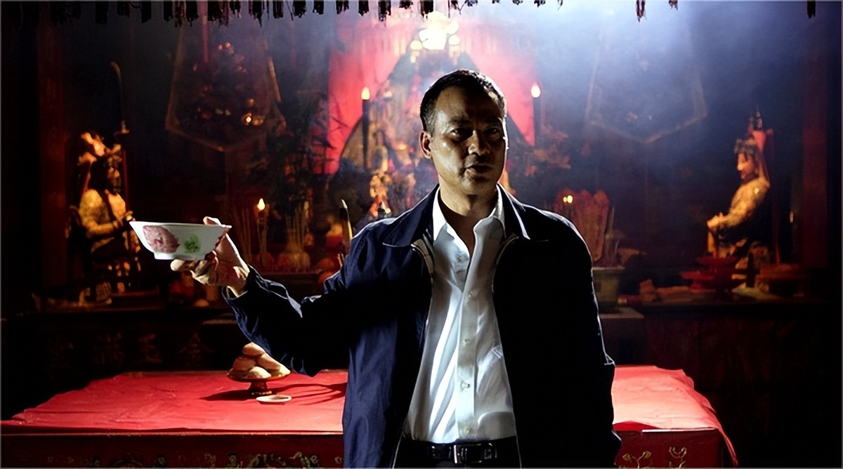 为什么香港有那么多黑帮？1997年香港回归，黑帮到底去哪了？