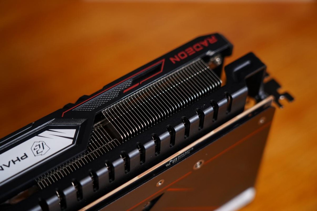 锐龙55600x游戏本,锐龙55600g可以玩什么游戏