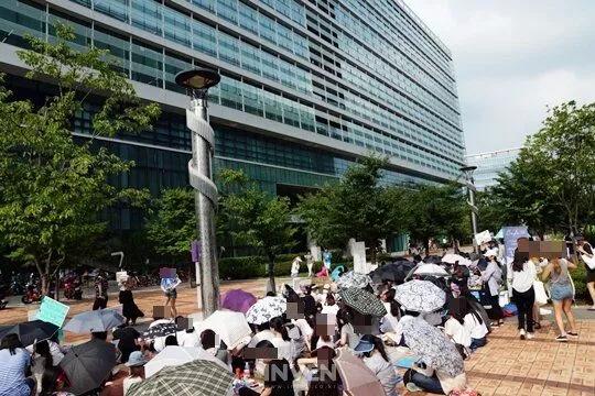 麦当劳发手势后续,麦当劳的手势是嘲讽谁