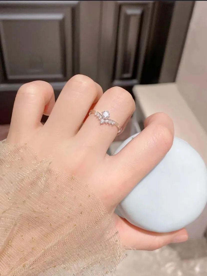 还有哪些适合情人节的钻戒,情人节钻戒推荐图片