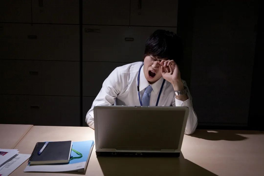 实习律师困境,实习律师年入百万