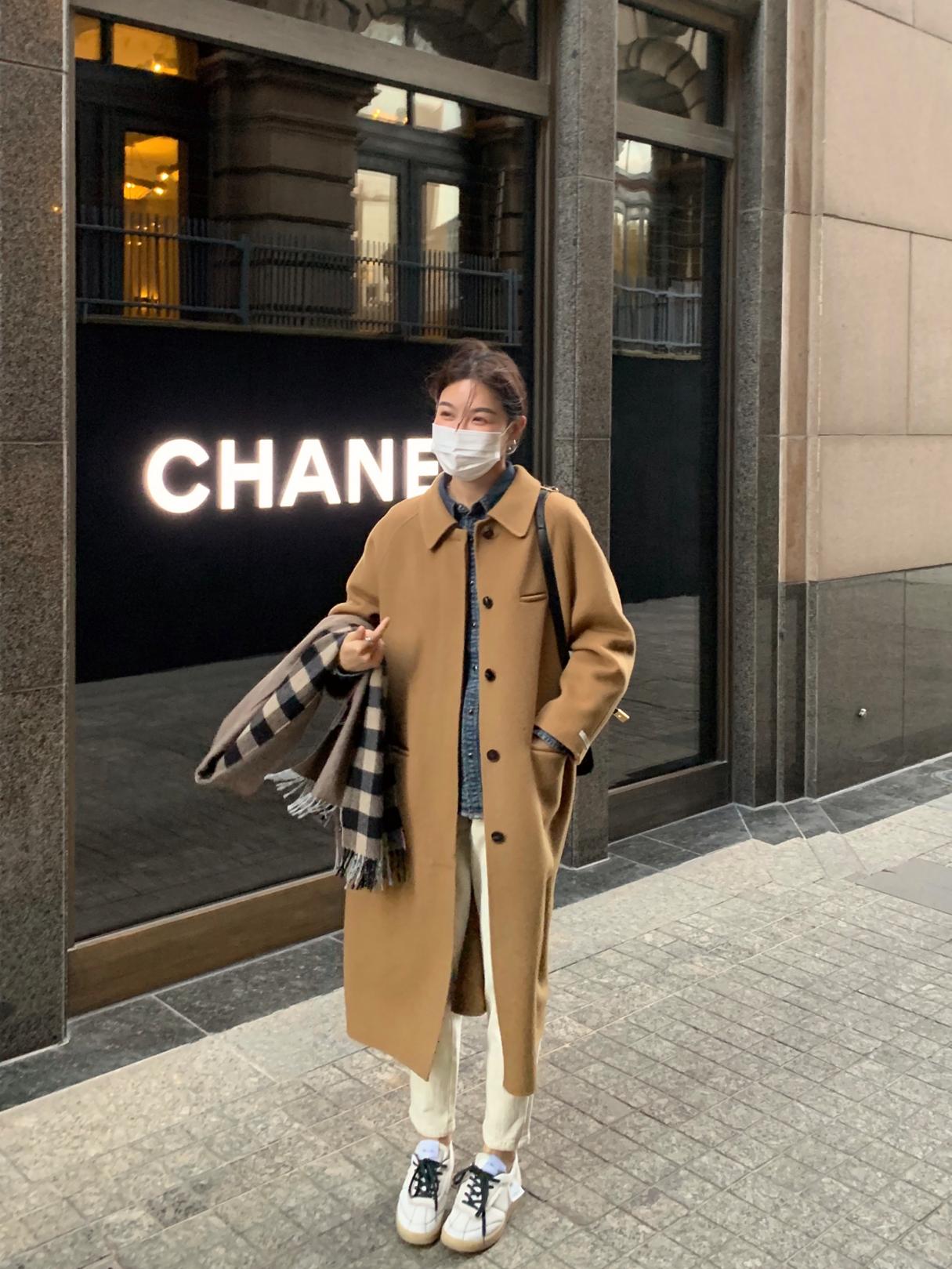 到了一定年纪不要穿廉价衣服,秋冬就要穿羊绒大衣