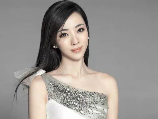 汪小菲新冠上热搜了吗,汪小菲新冠热评