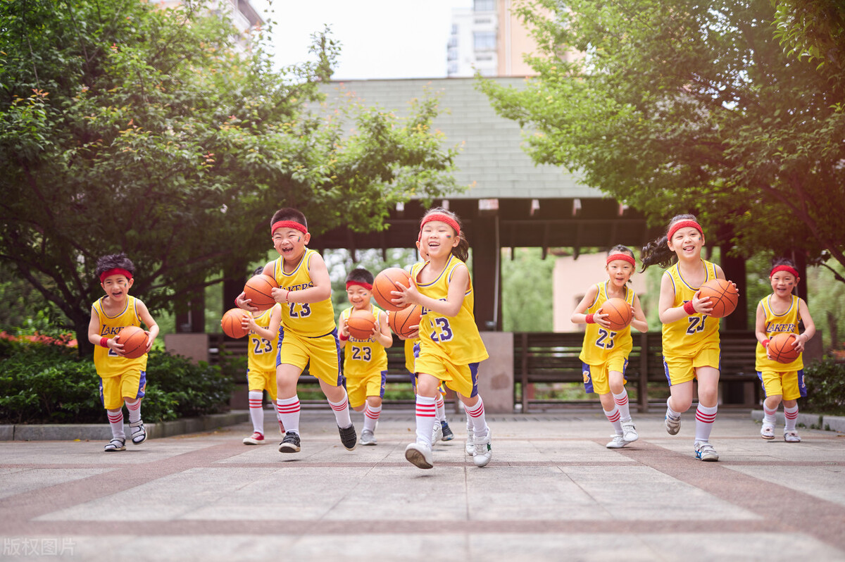 有什么简单的运动利于孩子长高,哪些运动有助于孩子快速长高