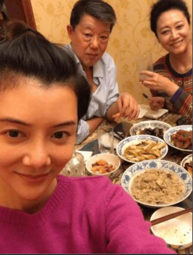 车晓跟前夫离婚分了多少,车晓分手后对3亿分手费做出回应