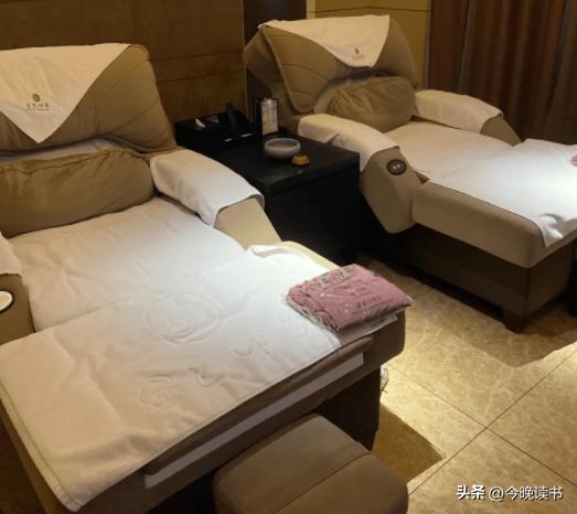 “三宝部长”张宗海:在豪华酒店*养包**十余女大学生,细节不堪入目