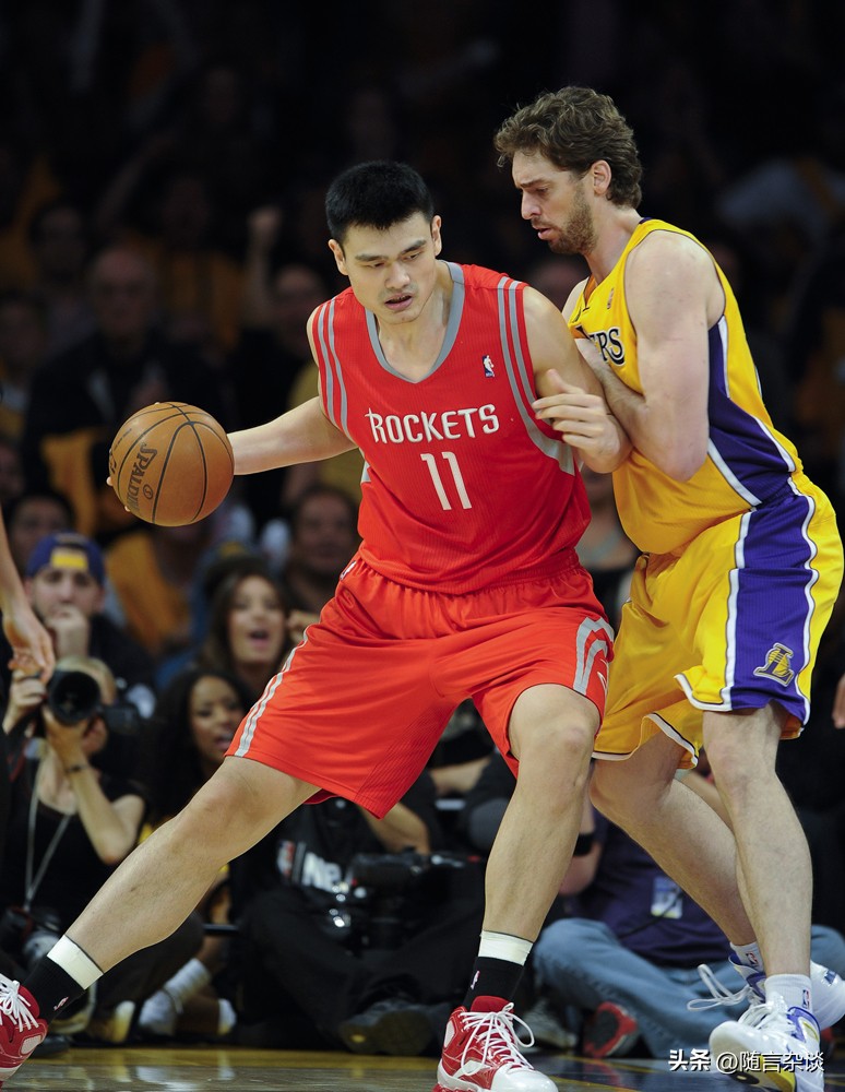 中国男篮史上五大中锋,男篮四大神锋排名