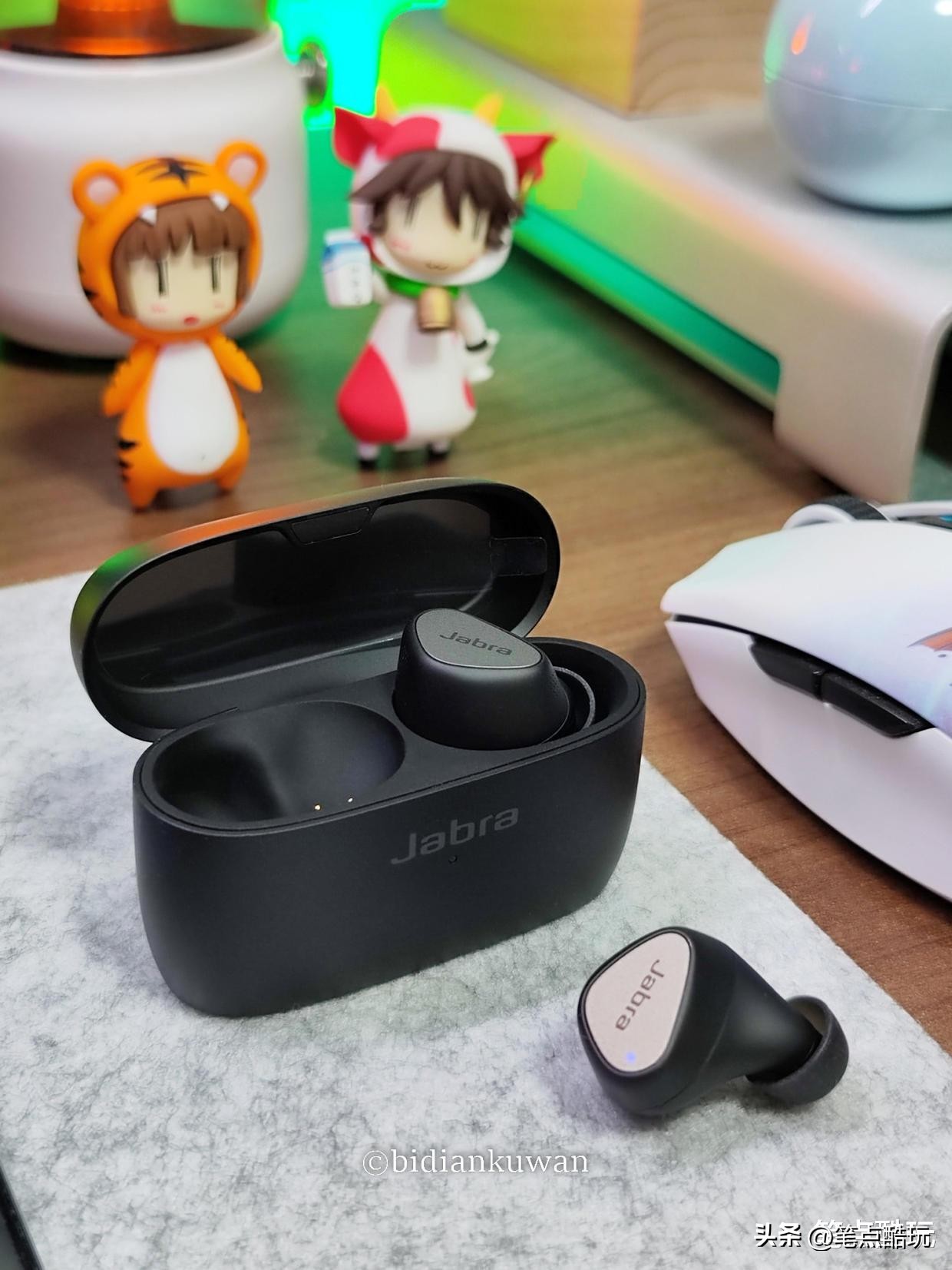 6麦降噪与4麦降噪有啥不同,6麦降噪蓝牙耳机测评