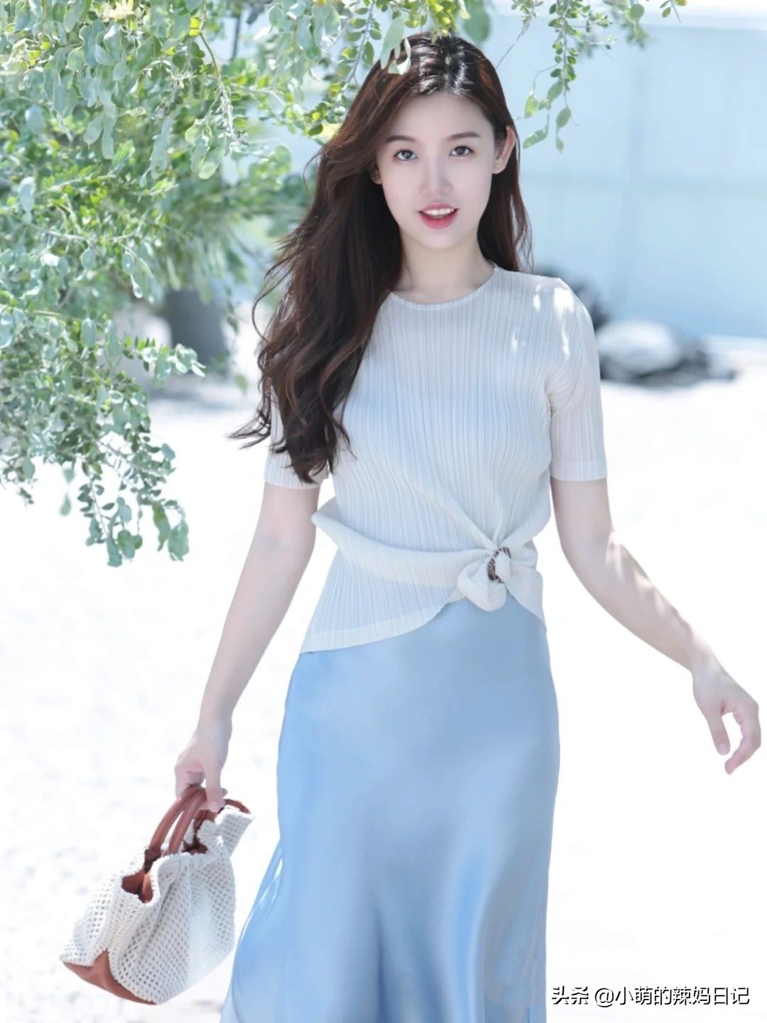 放弃黑白灰,放弃了黑白灰