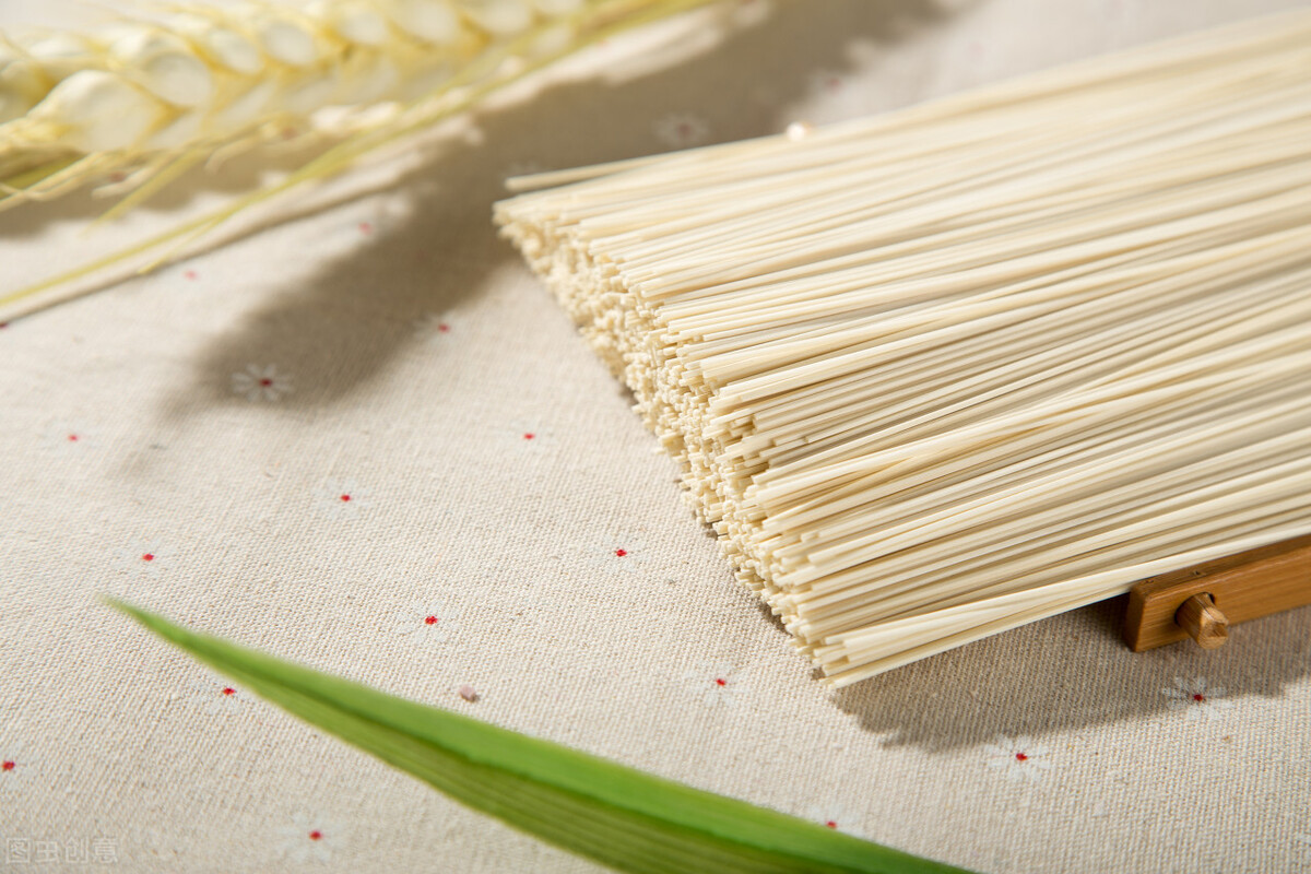 小苏打食用碱不能乱用,食用碱和小苏打最好别乱用