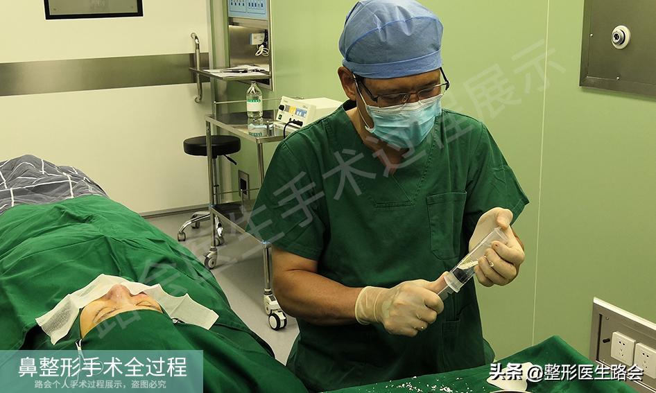 隆鼻手术全过程女生,隆鼻手术到底是怎么进行的