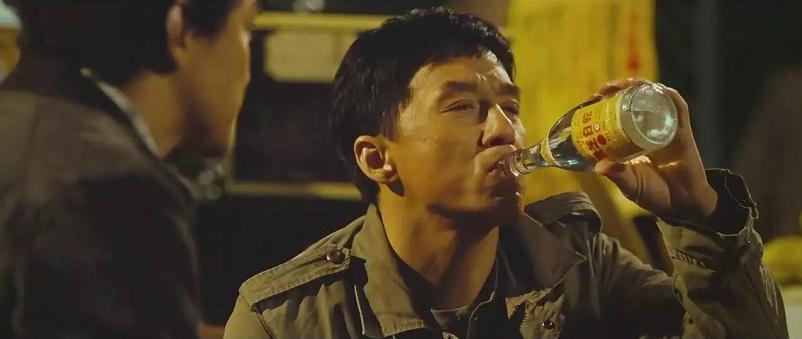 盘点明星喝20斤啤酒,扒一扒明星爱喝的酒