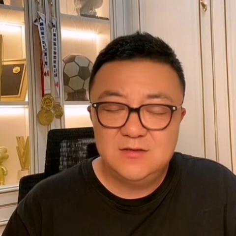 董路凭什么让孩子踢球,什么是中国足球该有的样子