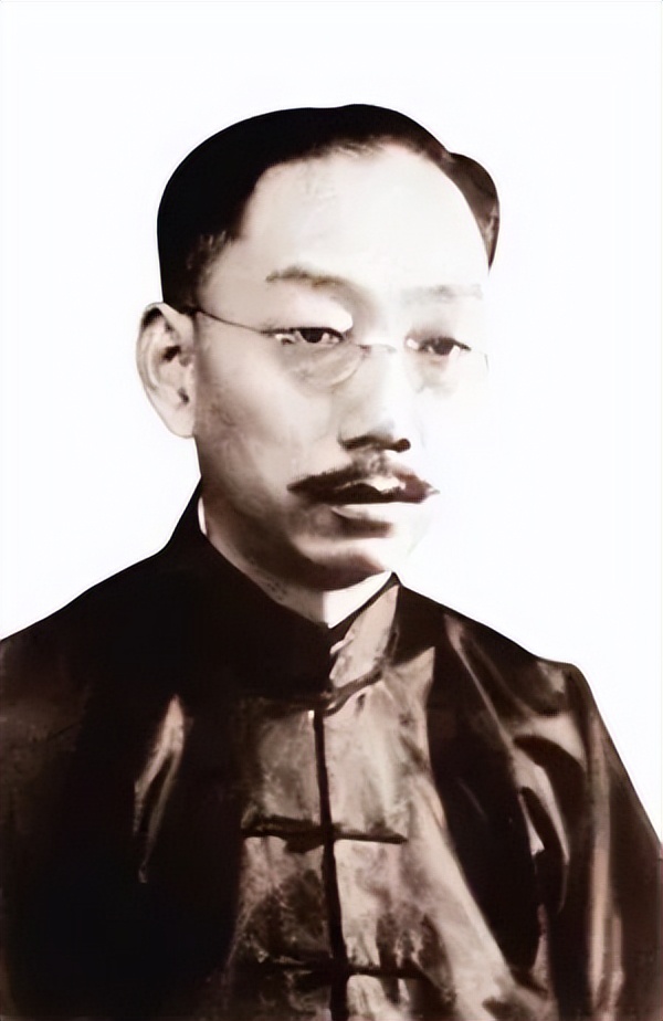 梁启超对联写法,梁启超对联的写法