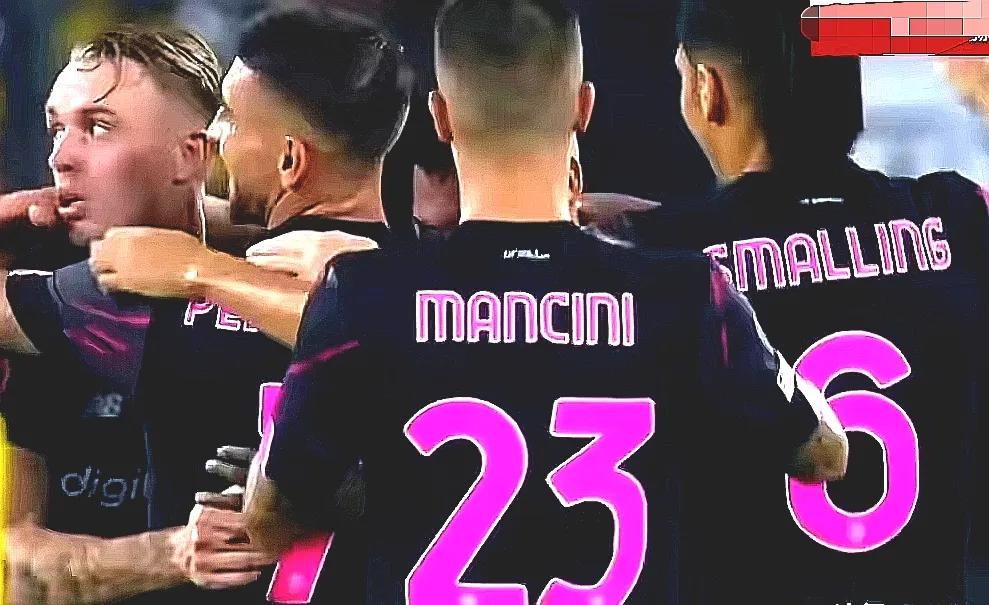 穆里尼奥用2年时间追平罗马记录,穆里尼奥逆转巴萨