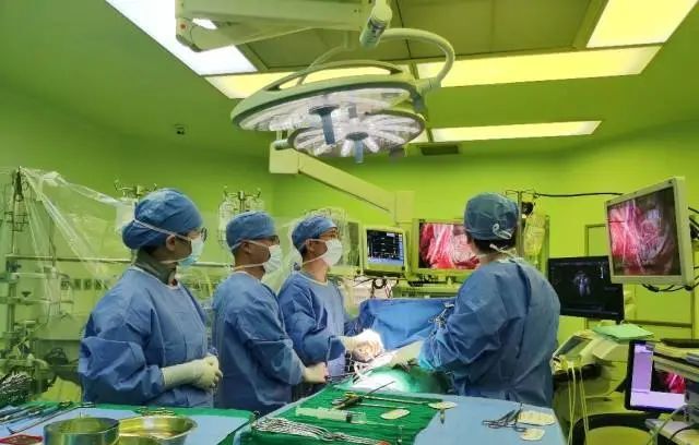 手术还是保守疗法？农村家庭的两难抉择