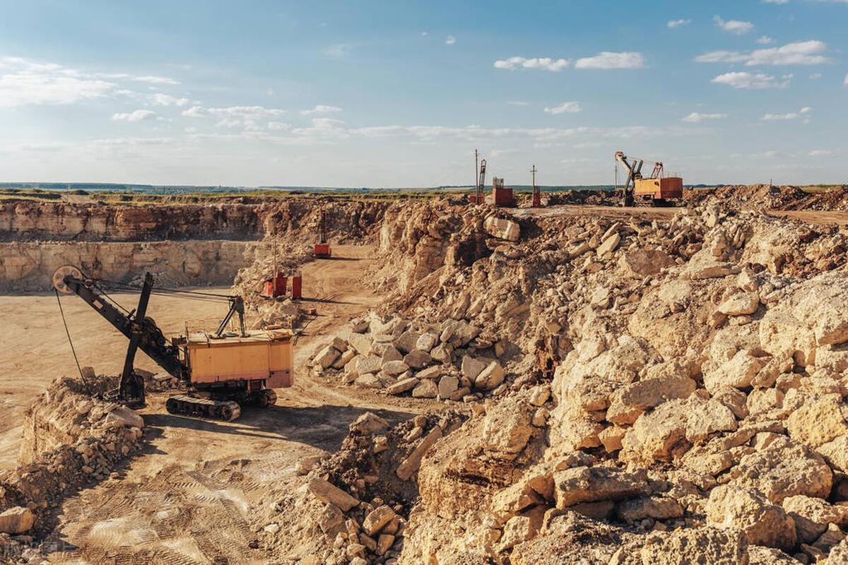 大连铁矿石期货基础知识,南通铁矿石期货基础知识