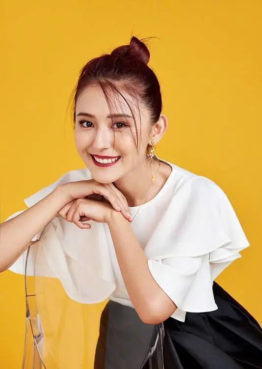 热依扎感谢的人是谁,热依扎接受岁月带来的改变