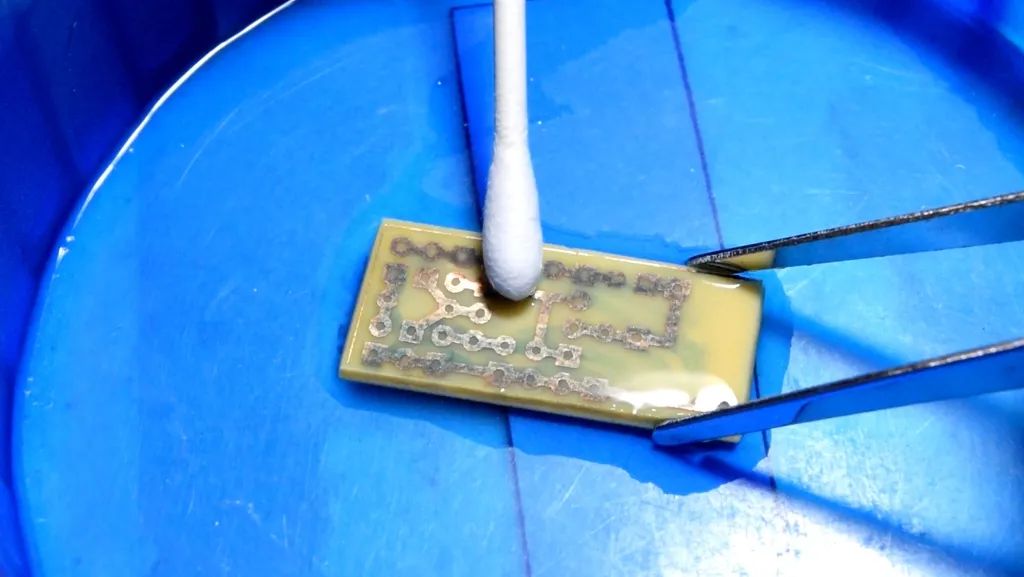 用9v电池做电击器,如何制作短波发射机