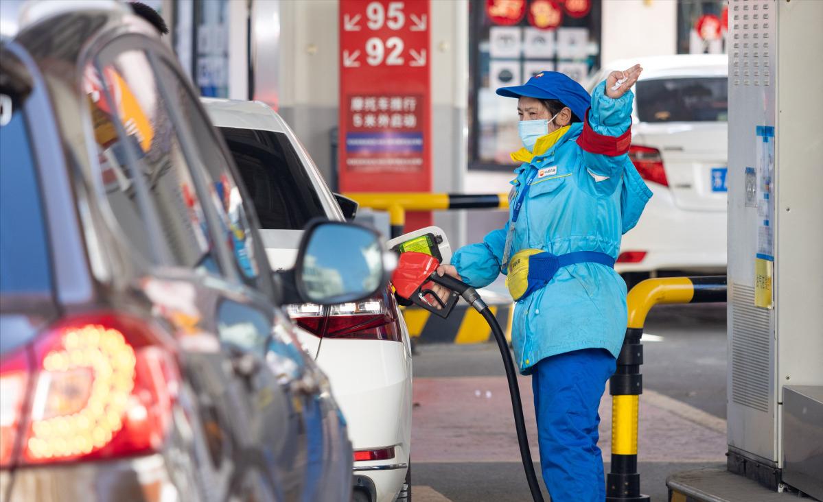 2023今日油价92汽油价会下调吗,国内油价或将迎今日油价上调