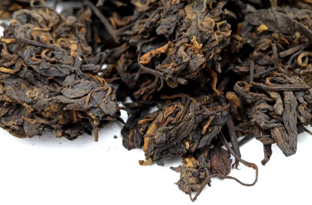 喝普洱熟茶就像喝脏水一样吗,普洱熟茶变质了喝了会怎么样