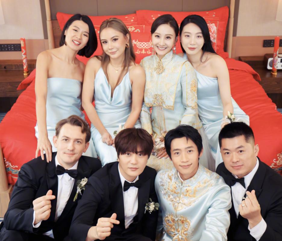 娱乐圈十大甜蜜婚礼亲吻,娱乐圈十对明星夫妻婚礼